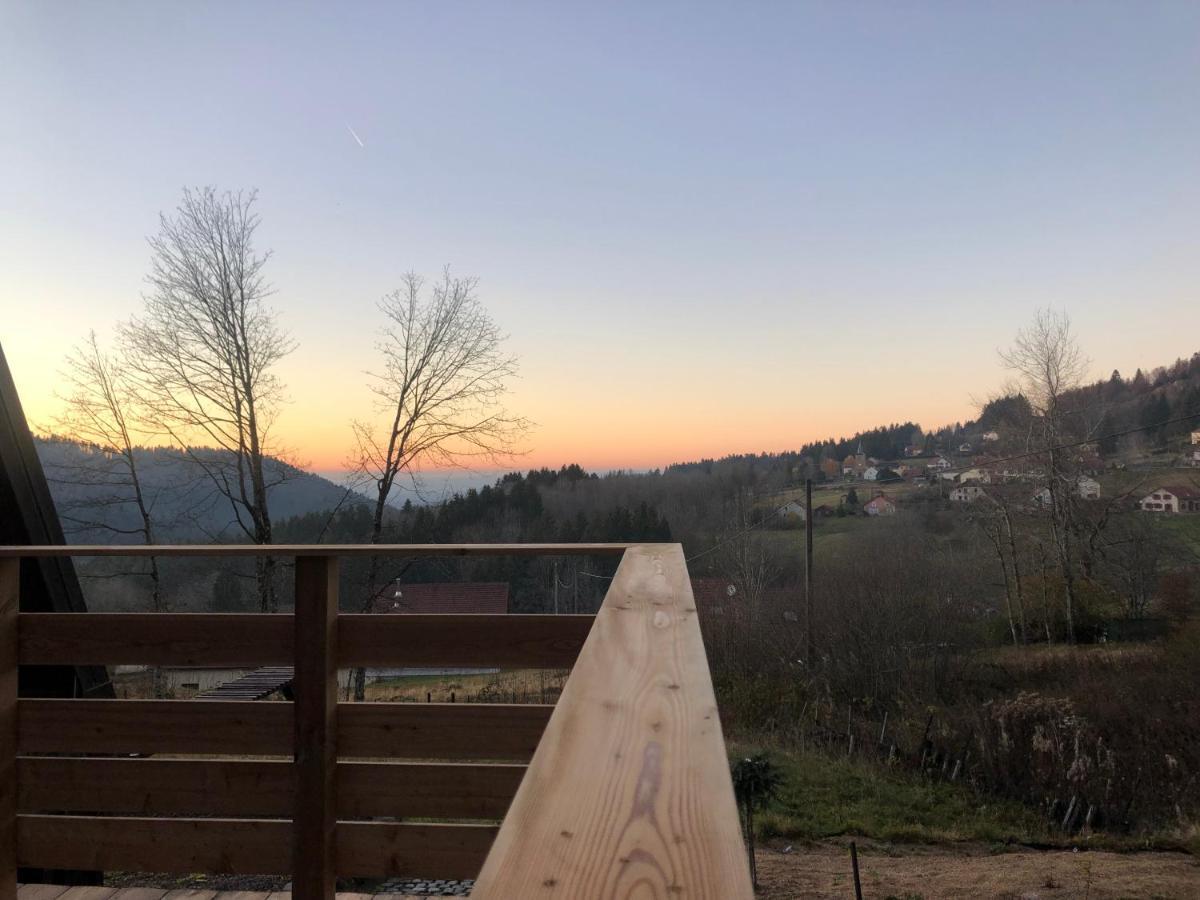 Chalet Du Fayard - Jacuzzi Avec Vue Et Detente En Pleine Nature Belfahy 外观 照片